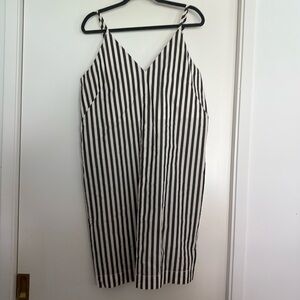 EverLane Gray and white striped dress size 10 new with tags